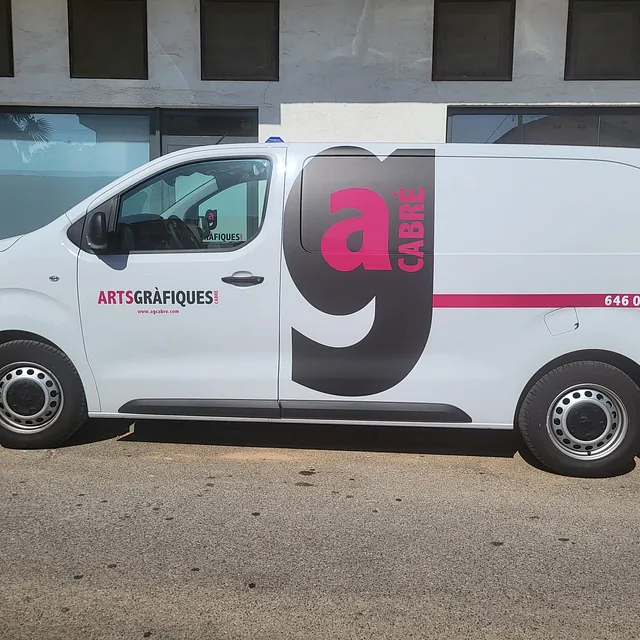 Coche rotulado